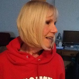 Meet your Posher, Debbie